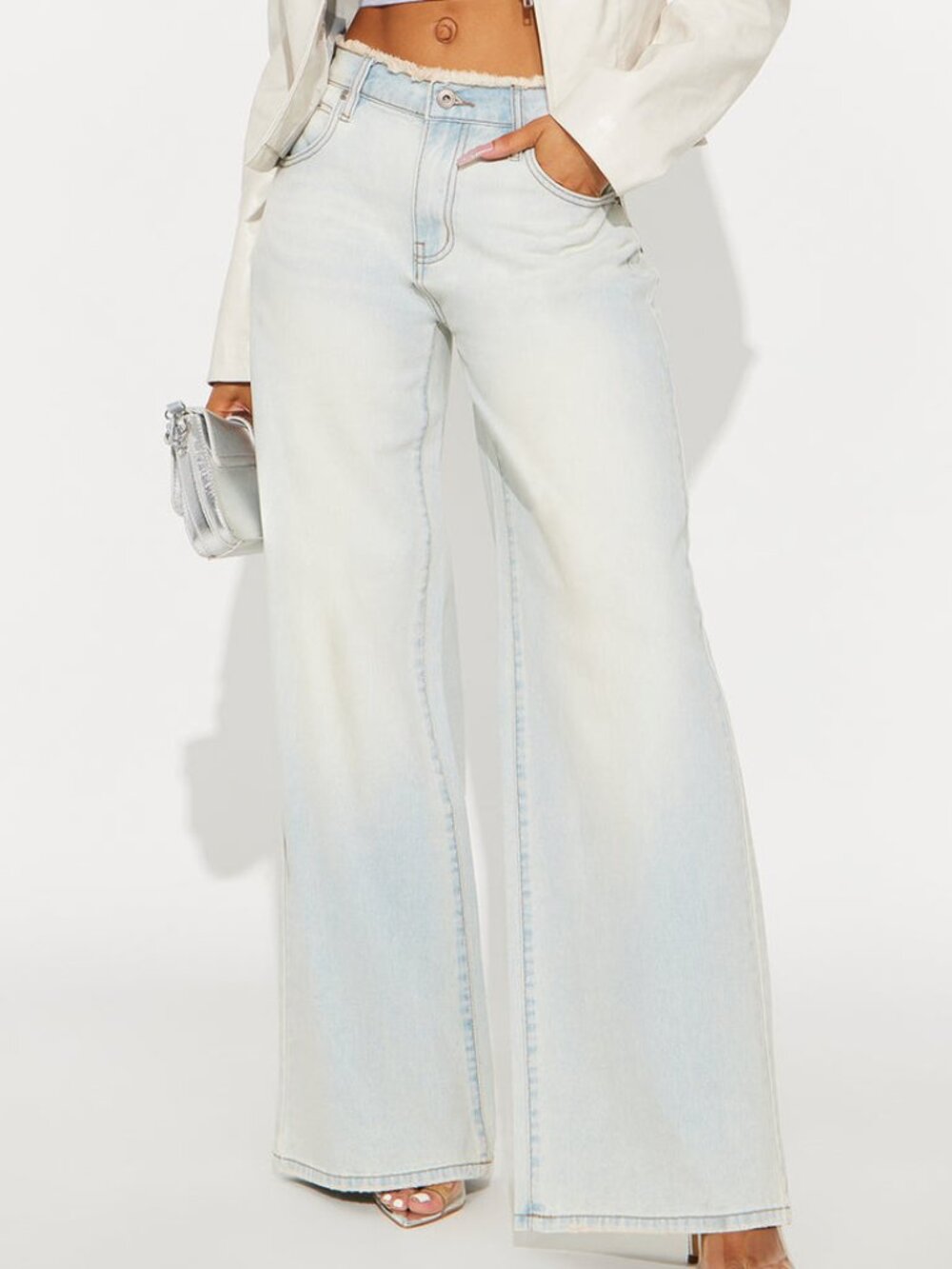 💙 Fashion Nova Belladonna Tinted Baggy Jeans Wide Leg Light Wash Sz 3
